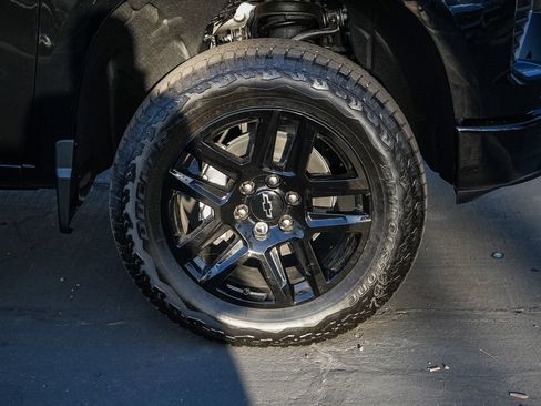 New 2026 Chevrolet Silverado 1500 LT Trail Boss w/ Safety Package AWD/4WD image 11