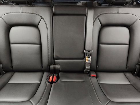 Used 2021 Chevrolet Colorado ZR2 w/ ZR2 Dusk Special Edition image 37