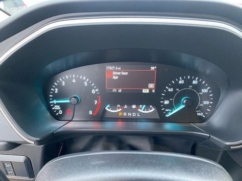 Used 2022 Ford Escape SEL image 19