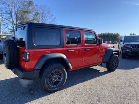 Certified 2025 Jeep Wrangler Sport S image 3