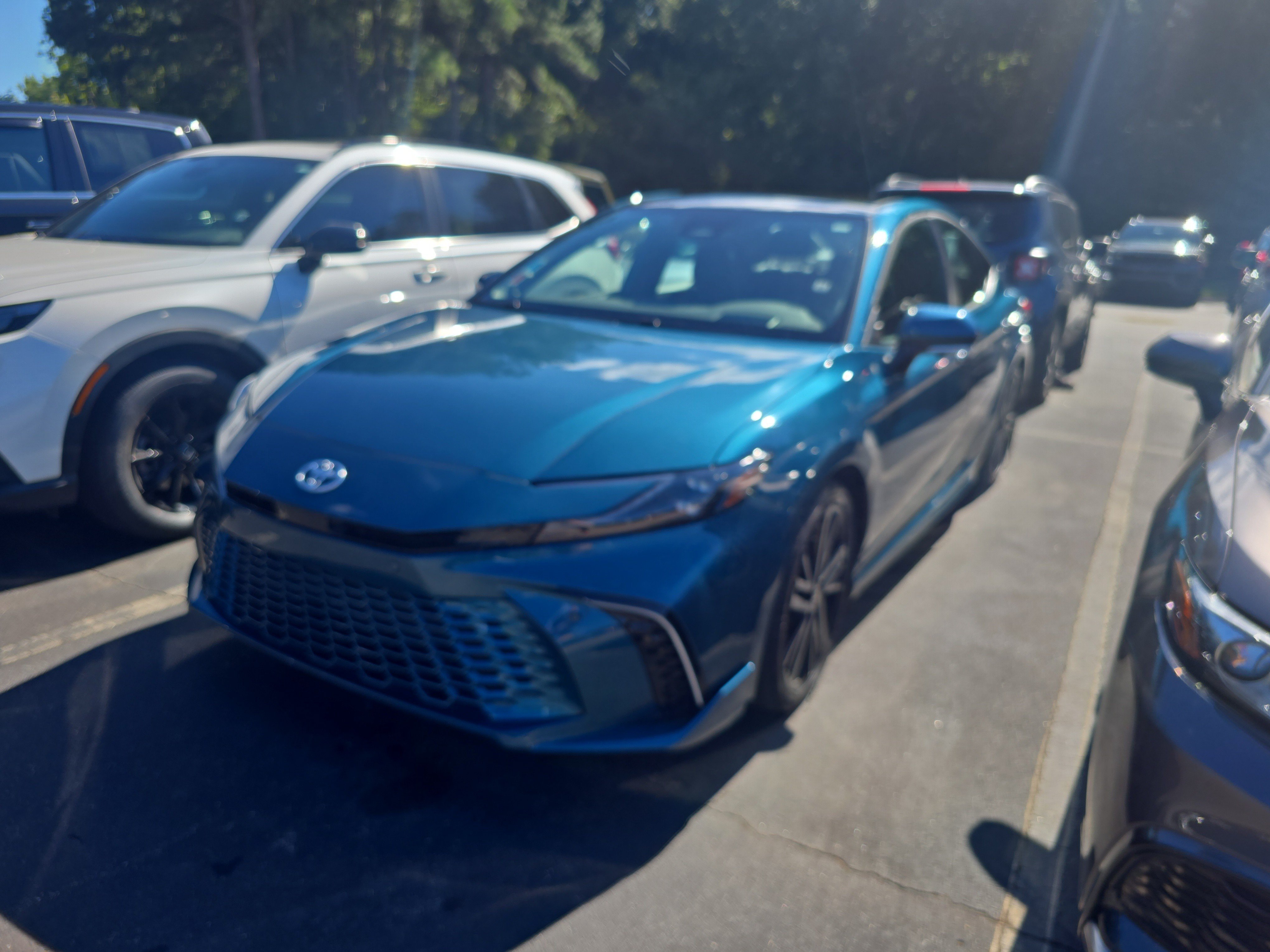 Used 2025 Toyota Camry XSE w/ Premium Plus Package FWD image 1