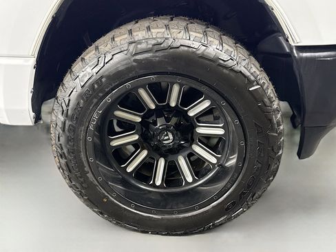 Used 2020 RAM 1500 Tradesman image 32