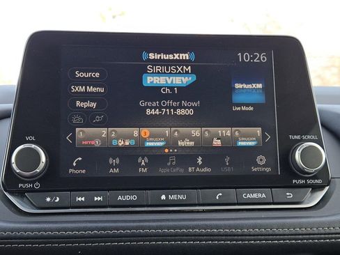 Used 2024 Nissan Rogue SV image 12