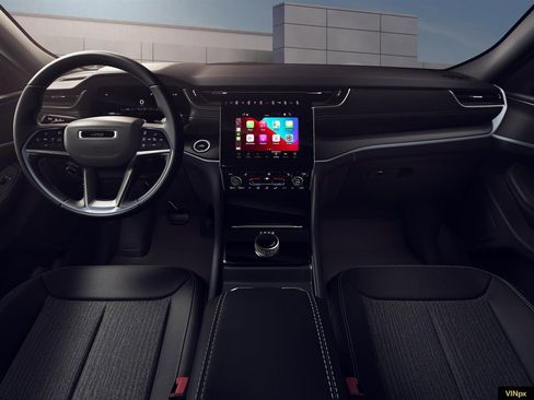 New 2026 Jeep Grand Cherokee L 4WD image 18