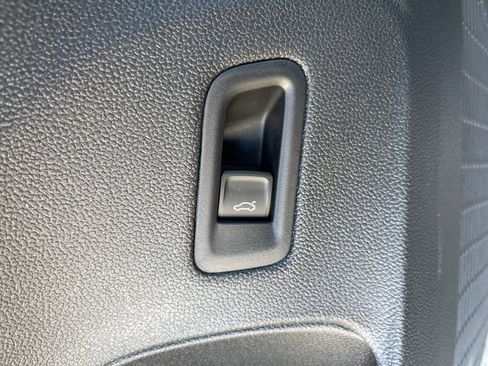 New 2026 Volkswagen Atlas SE image 34