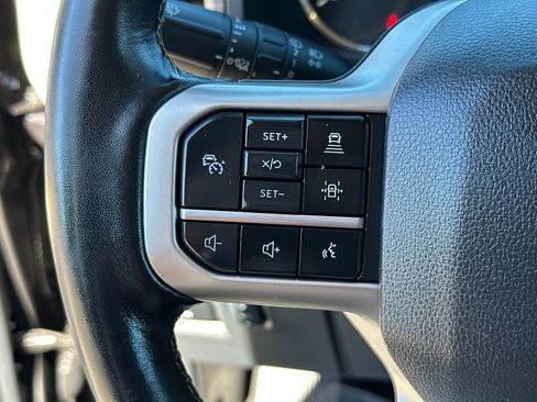 Used 2024 Ford Expedition Max Limited image 28