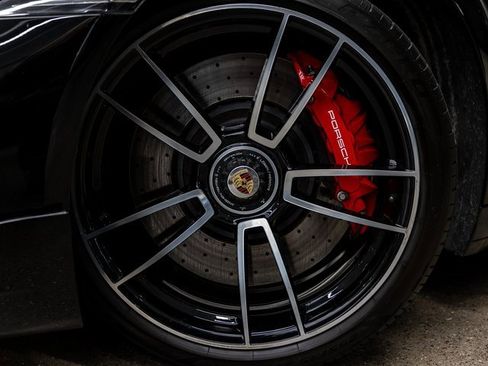 Used 2021 Porsche 911 Turbo image 20