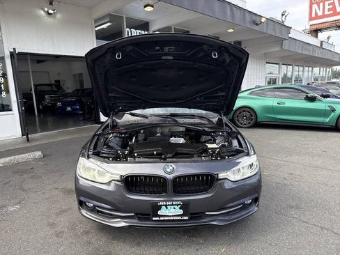 Used 2016 BMW 328i Sedan RWD image 10