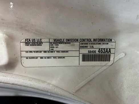 Used 2022 Jeep Compass Limited w/ Sun and Sound Group image 34