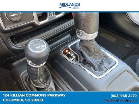 Used 2025 Jeep Wrangler Unlimited Sport AWD/4WD image 29