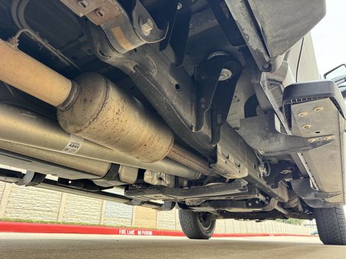 Used 2020 GMC Sierra 2500 AT4 w/ AT4 Premium Package image 48