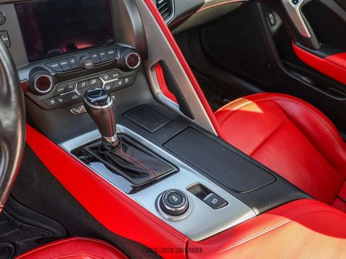 Used 2019 Chevrolet Corvette Stingray Convertible w/ 2LT Preferred Equipment Group image 46