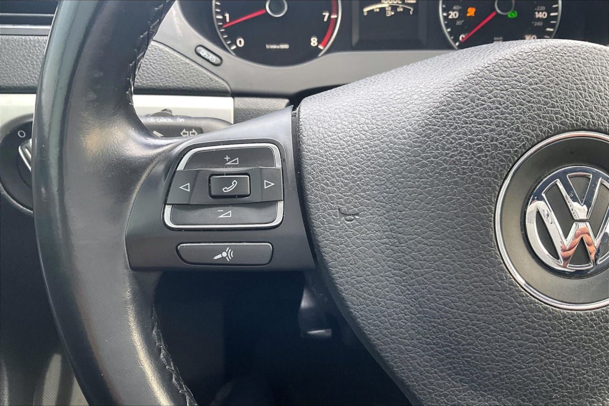 Used 2013 Volkswagen Jetta SE FWD image 18