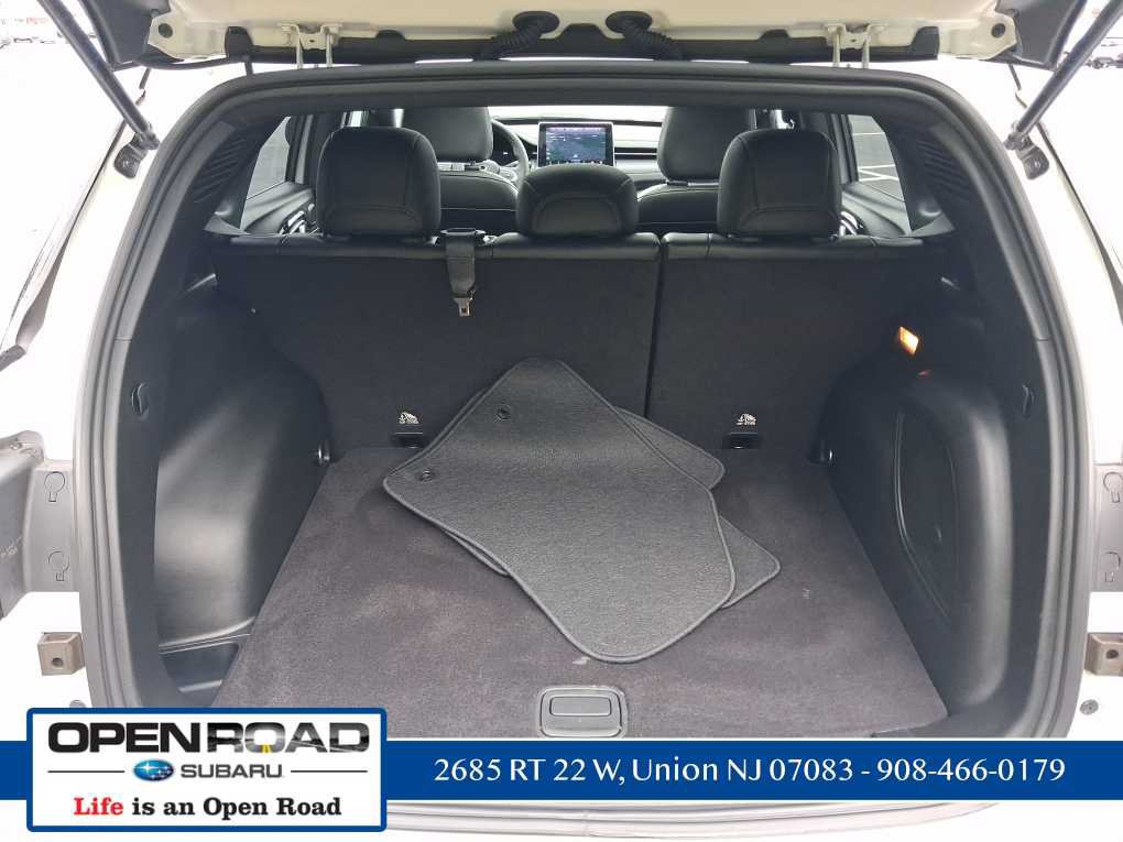Used 2024 Jeep Compass Limited w/ High Altitude Package AWD/4WD image 19