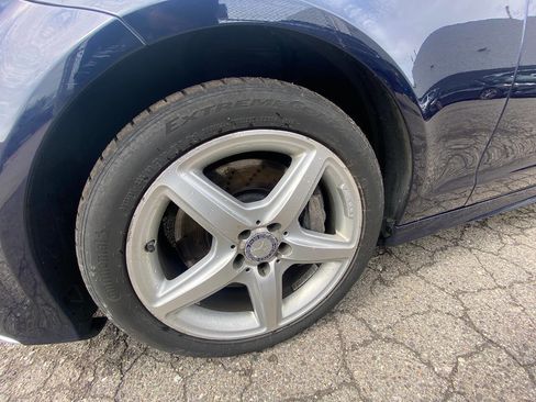 Used 2015 Mercedes-Benz CLS 550 4MATIC image 36