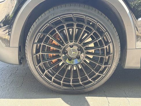 Used 2022 Mercedes-Benz GLB 35 AMG 4MATIC image 11