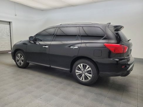 Used 2020 Nissan Pathfinder SL image 3