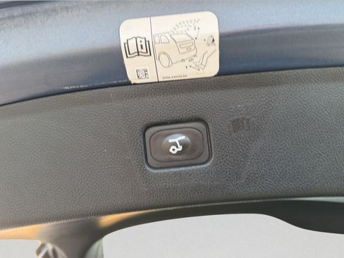 Used 2019 Ford Edge SEL w/ Equipment Group 201A FWD image 27