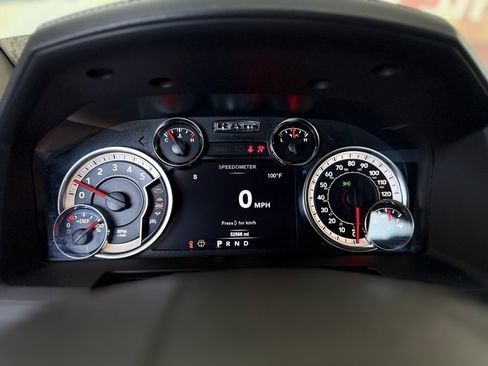 Used 2018 RAM 2500 Laramie image 34