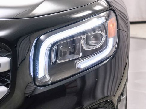 Certified 2023 Mercedes-Benz GLB 250 image 12