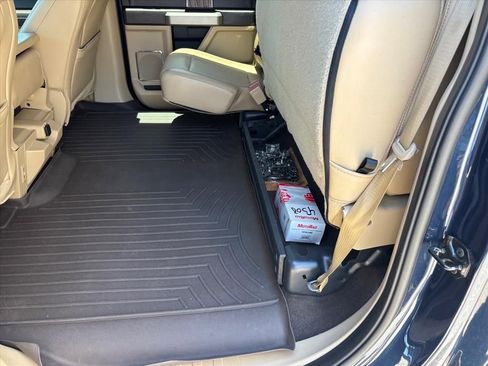 Used 2019 Ford F150 Lariat AWD/4WD image 12