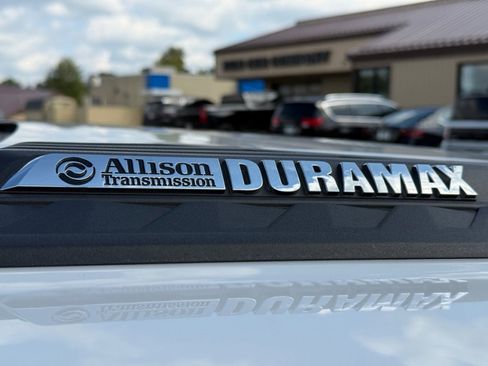 Used 2024 Chevrolet Silverado 2500 High Country w/ High Country Premium Package image 41