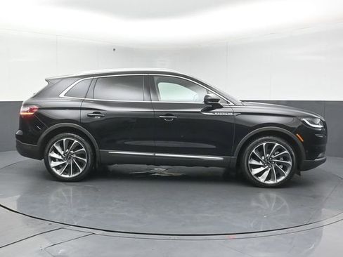 Certified 2023 Lincoln Nautilus Reserve w/ Equipment Group 202A image 8