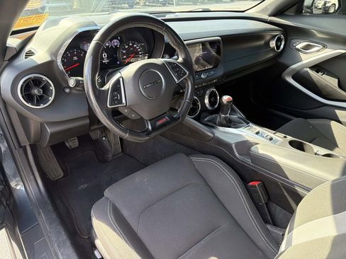 Used 2019 Chevrolet Camaro SS RWD image 17