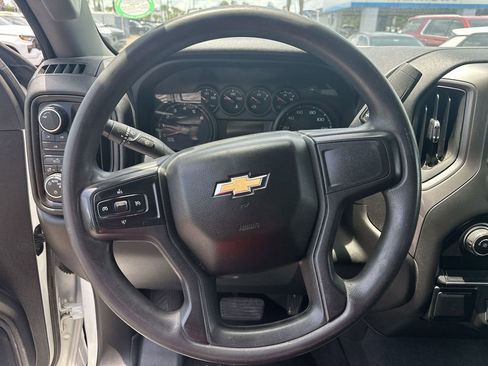 Used 2023 Chevrolet Silverado 2500 Custom AWD/4WD image 25