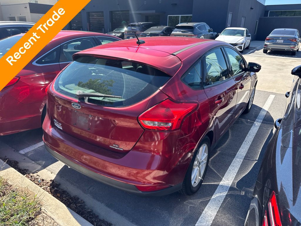 Used 2016 Ford Focus SE FWD image 3