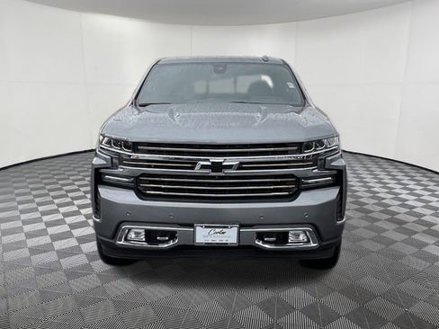Used 2021 Chevrolet Silverado 1500 High Country w/ Technology Package AWD/4WD image 2
