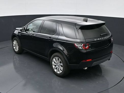Used 2017 Land Rover Discovery Sport SE AWD/4WD image 33