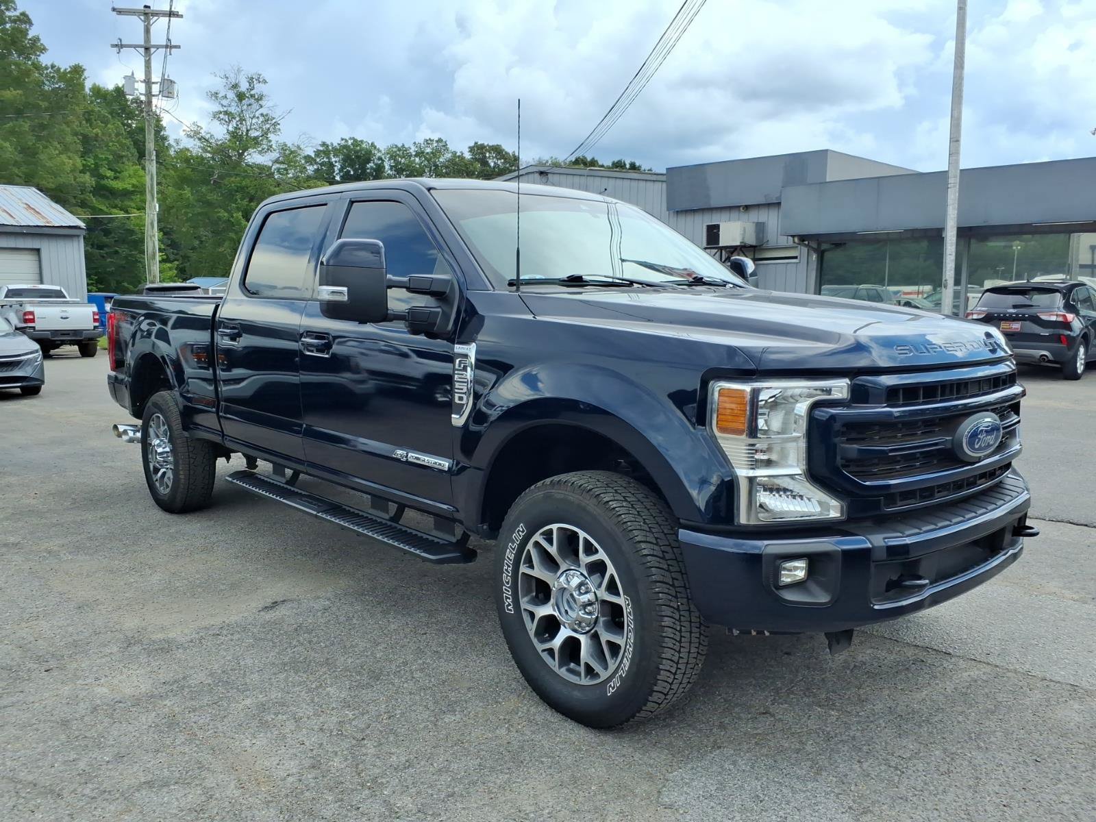 Used 2022 Ford F250 Lariat w/ Lariat Ultimate Package AWD/4WD image 6