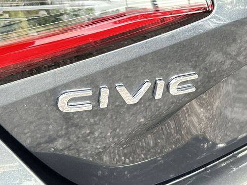 Used 2023 Honda Civic EX-L image 8