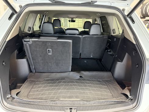 Used 2018 Volkswagen Atlas SE FWD image 33