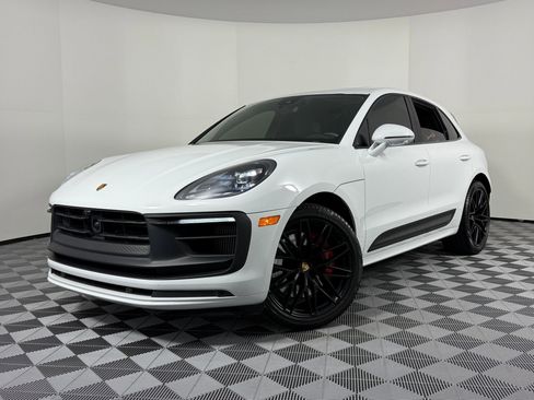Used 2023 Porsche Macan GTS image 1