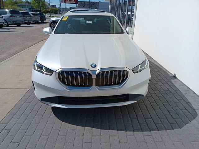 New 2025 BMW 530i xDrive w/ Premium Package AWD/4WD image 2