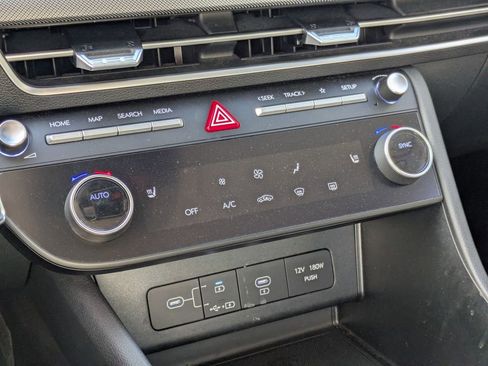 Used 2025 Hyundai Sonata SEL image 22