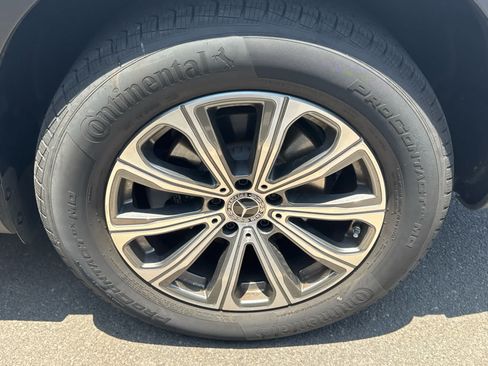 Used 2026 Mercedes-Benz GLC 300 4MATIC image 28