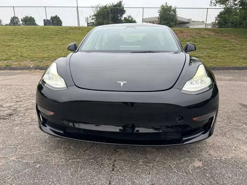 Used 2022 Tesla Model 3 RWD image 3