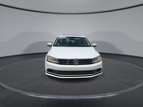 Used 2015 Volkswagen Jetta SE FWD image 3