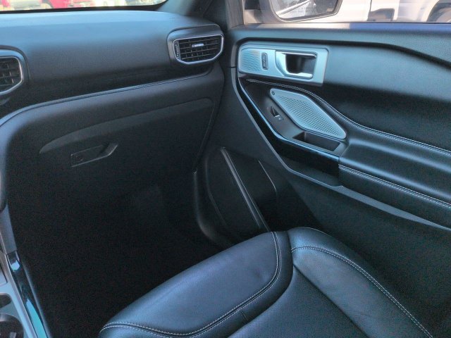 Used 2021 Ford Explorer ST w/ Equipment Group 401A AWD/4WD image 19