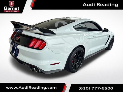 Used 2017 Ford Mustang Shelby GT350R w/ GT350R Equipment Group 920A RWD image 5