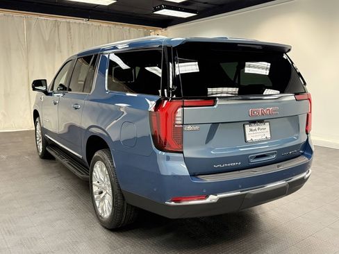 New 2026 GMC Yukon XL Elevation w/ LPO, Floor Liner Package image 3