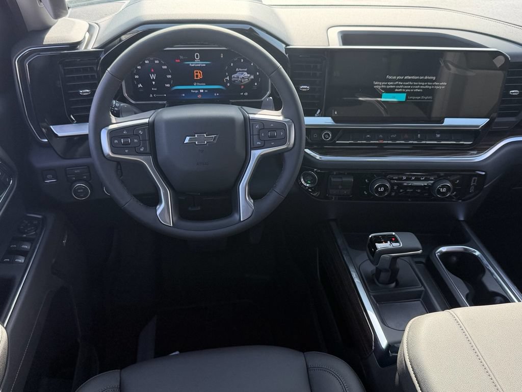 New 2026 Chevrolet Silverado 1500 RST w/ Redline Edition AWD/4WD image 9