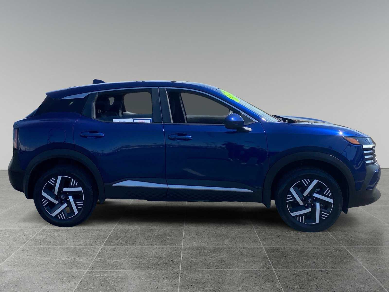 Used 2025 Nissan Kicks SV FWD image 6
