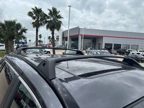 Used 2025 Toyota RAV4 XLE w/ Convenience Package FWD image 7