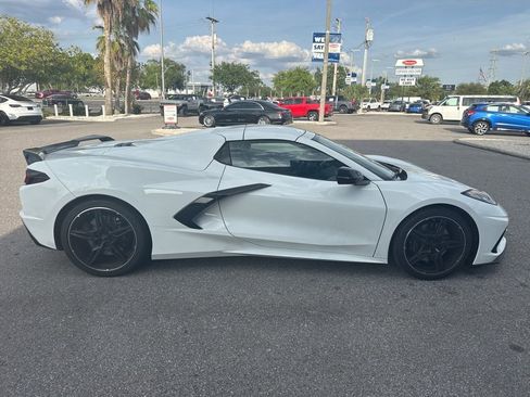 Used 2023 Chevrolet Corvette Stingray Premium Conv w/ Z51 Performance Package RWD image 6