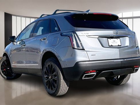 New 2026 Cadillac XT5 Sportv w/ LPO, Red Accent Package image 3