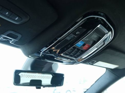 Used 2024 Jeep Grand Cherokee Summit image 18